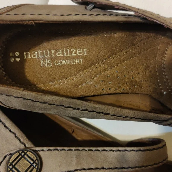 Naturalizer Neema Suede Block Heel Pumps Tan Taupe Comfort Size 7.5 - Picture 3 of 6